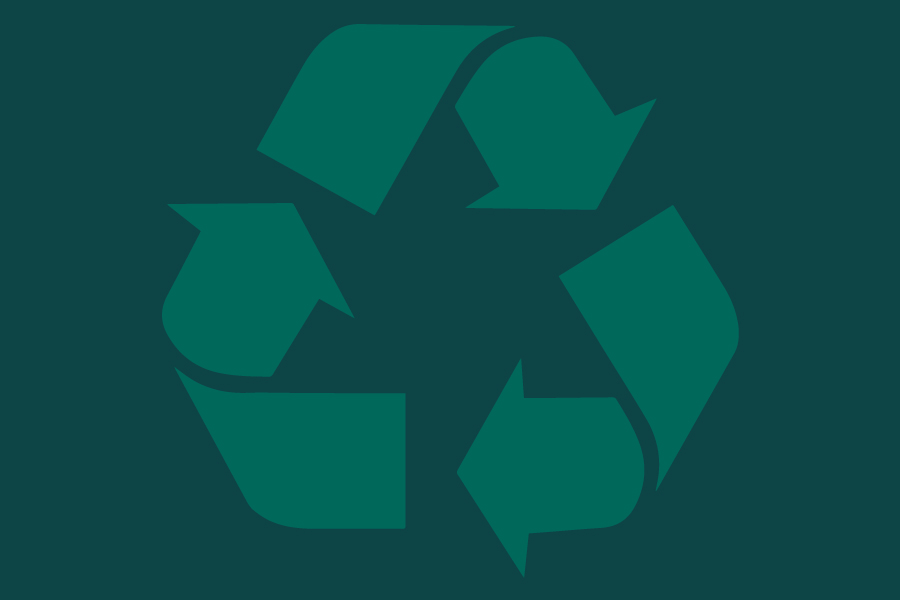 A green recycling icon
